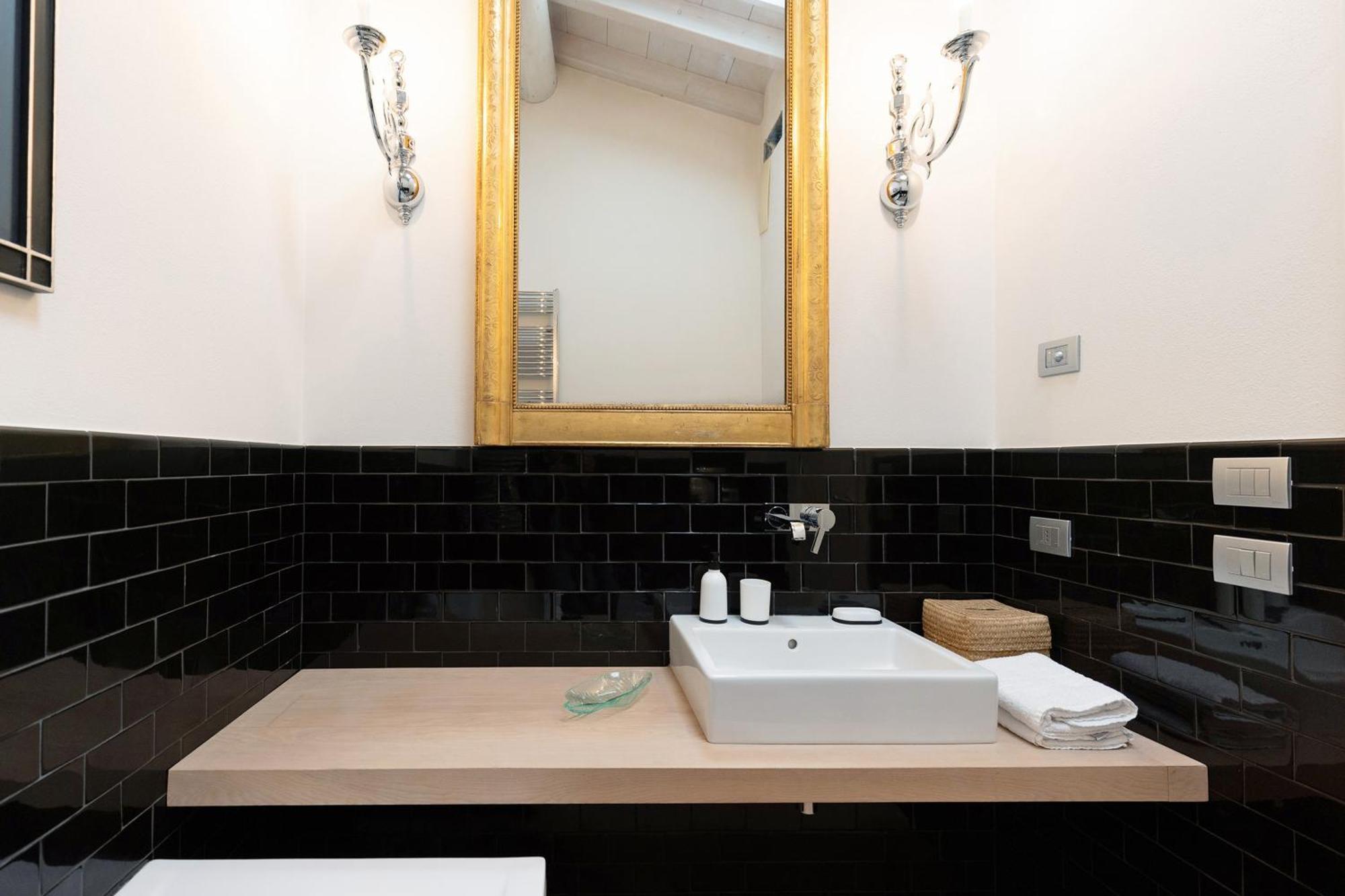 New Romeo E Giulietta Loft *